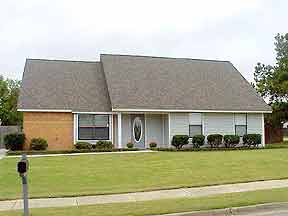 Welcome to 6100 Margo Placel! Call 323-1124 for your private showing of this Montgomery AL home for sale in Woodmere